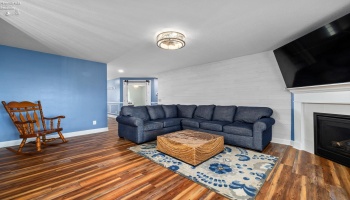 616 Chardonnay, Vermilion, 44089, 3 Bedrooms Bedrooms, ,2 BathroomsBathrooms,Residential,For Sale,Chardonnay,20263057