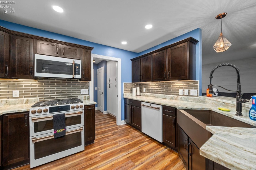 616 Chardonnay, Vermilion, 44089, 3 Bedrooms Bedrooms, ,2 BathroomsBathrooms,Residential,For Sale,Chardonnay,20263057