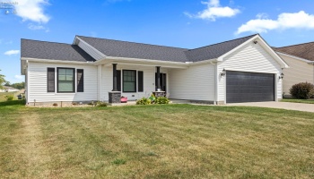 616 Chardonnay, Vermilion, 44089, 3 Bedrooms Bedrooms, ,2 BathroomsBathrooms,Residential,For Sale,Chardonnay,20263057