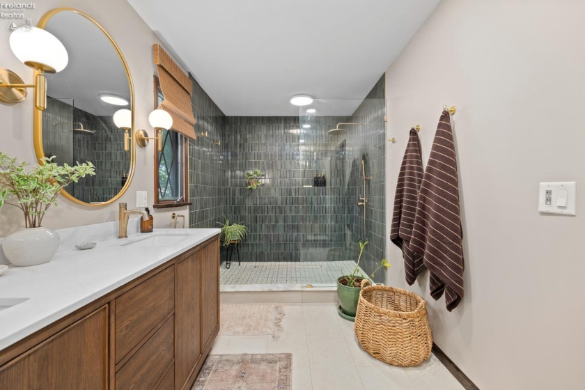 3816 James Avenue, Huron, 44839, 3 Bedrooms Bedrooms, ,3 BathroomsBathrooms,Residential,For Sale,James,20263053