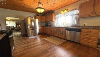 307 Laurel Street, Willard, 44890, 3 Bedrooms Bedrooms, ,1 BathroomBathrooms,Residential,For Sale,Laurel,20263026 307 Laurel Street, Willard, 44890, 3 Bedrooms Bedrooms, ,1 BathroomBathrooms,Residential,For Sale,Laurel,20263026