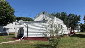 307 Laurel Street, Willard, 44890, 3 Bedrooms Bedrooms, ,1 BathroomBathrooms,Residential,For Sale,Laurel,20263026 307 Laurel Street, Willard, 44890, 3 Bedrooms Bedrooms, ,1 BathroomBathrooms,Residential,For Sale,Laurel,20263026