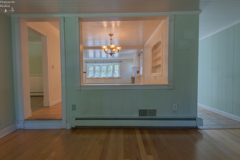 817 Seneca Avenue, Huron, 44839, 5 Bedrooms Bedrooms, ,3 BathroomsBathrooms,Residential,For Sale,Seneca,20263064