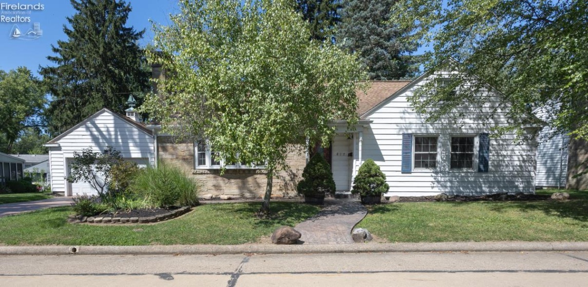 817 Seneca Avenue, Huron, 44839, 5 Bedrooms Bedrooms, ,3 BathroomsBathrooms,Residential,For Sale,Seneca,20263064