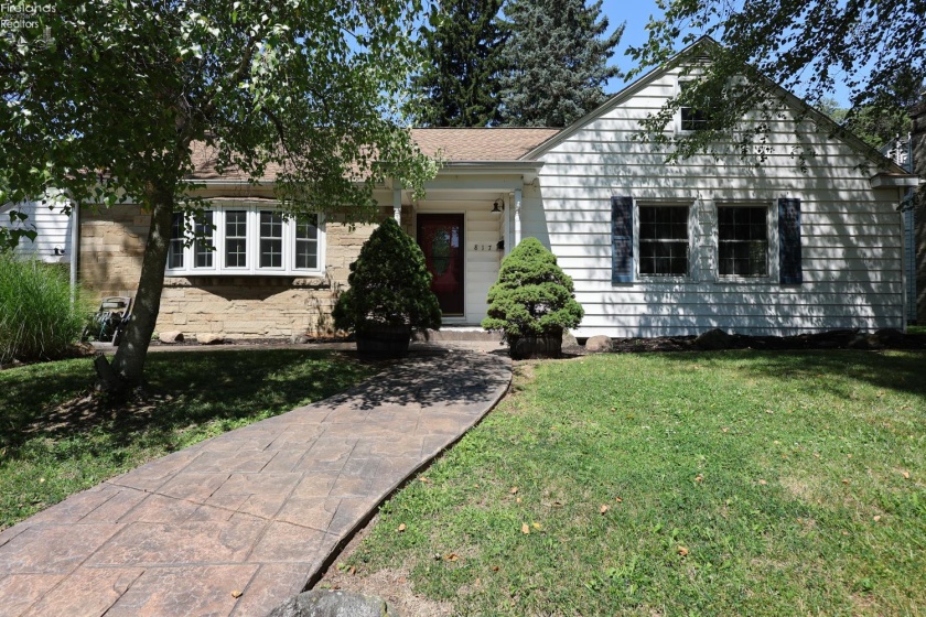 817 Seneca Avenue, Huron, 44839, 5 Bedrooms Bedrooms, ,3 BathroomsBathrooms,Residential,For Sale,Seneca,20263064