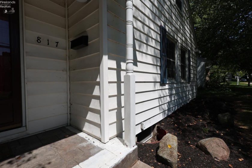 817 Seneca Avenue, Huron, 44839, 5 Bedrooms Bedrooms, ,3 BathroomsBathrooms,Residential,For Sale,Seneca,20263064