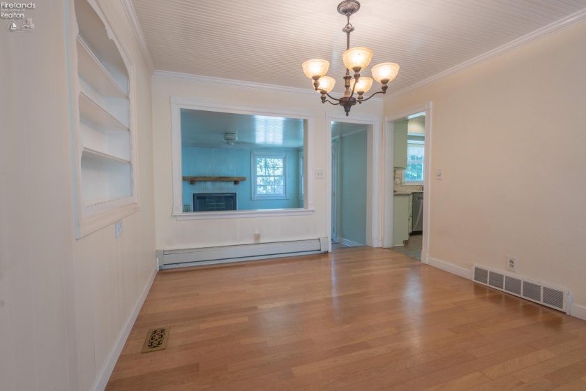 817 Seneca Avenue, Huron, 44839, 5 Bedrooms Bedrooms, ,3 BathroomsBathrooms,Residential,For Sale,Seneca,20263064