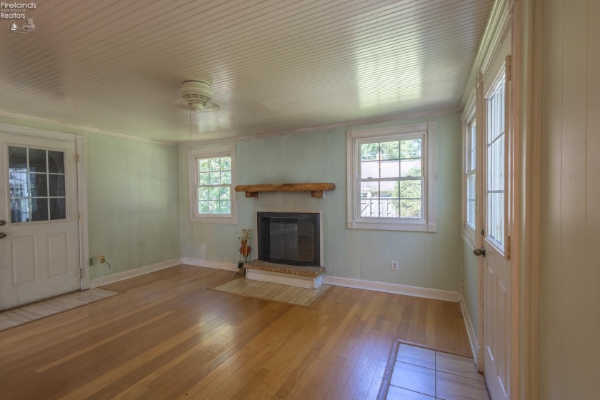 817 Seneca Avenue, Huron, 44839, 5 Bedrooms Bedrooms, ,3 BathroomsBathrooms,Residential,For Sale,Seneca,20263064