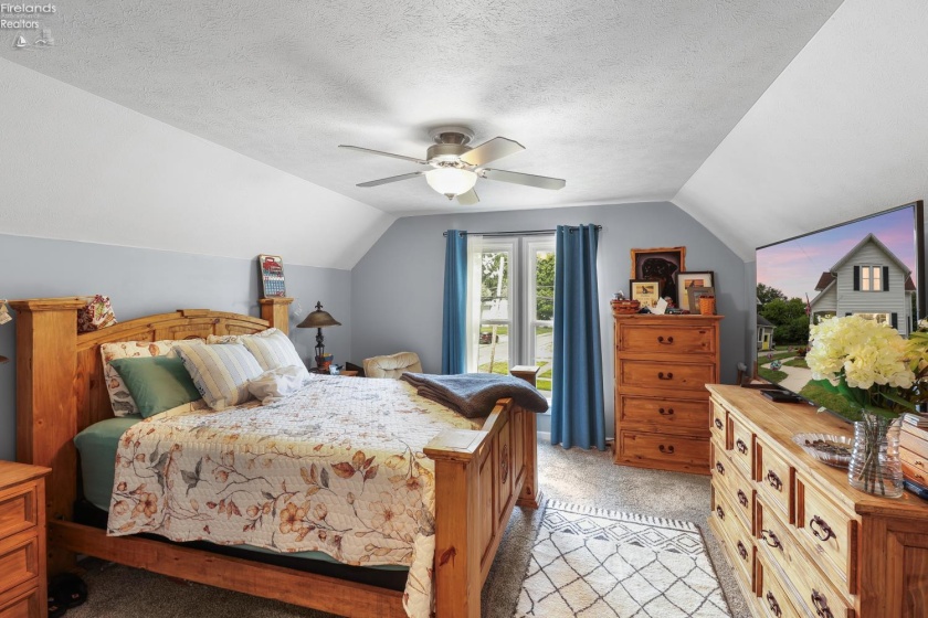 427 Castalia Street, Bellevue, 44811, 4 Bedrooms Bedrooms, ,1 BathroomBathrooms,Residential,For Sale,Castalia,20263011