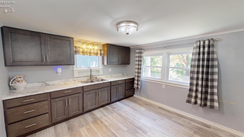 533 Union Place, Fremont, 43420, 3 Bedrooms Bedrooms, ,2 BathroomsBathrooms,Residential,For Sale,Union,20263046