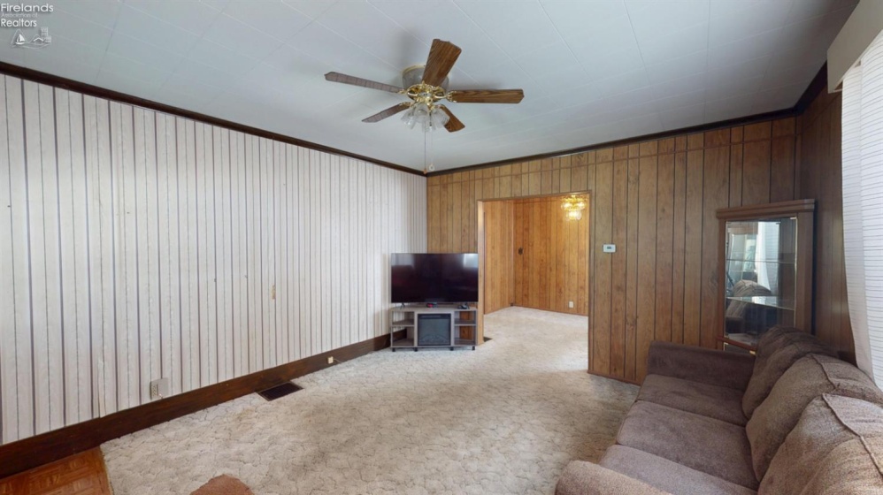 533 Union Place, Fremont, 43420, 3 Bedrooms Bedrooms, ,2 BathroomsBathrooms,Residential,For Sale,Union,20263046