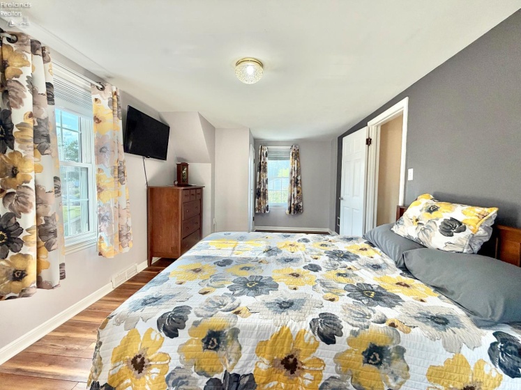 334 Union Street, Bellevue, 44811, 3 Bedrooms Bedrooms, ,2 BathroomsBathrooms,Residential,For Sale,Union,20263069