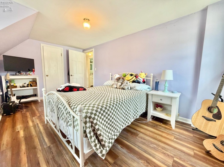 334 Union Street, Bellevue, 44811, 3 Bedrooms Bedrooms, ,2 BathroomsBathrooms,Residential,For Sale,Union,20263069