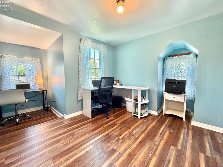 334 Union Street, Bellevue, 44811, 3 Bedrooms Bedrooms, ,2 BathroomsBathrooms,Residential,For Sale,Union,20263069