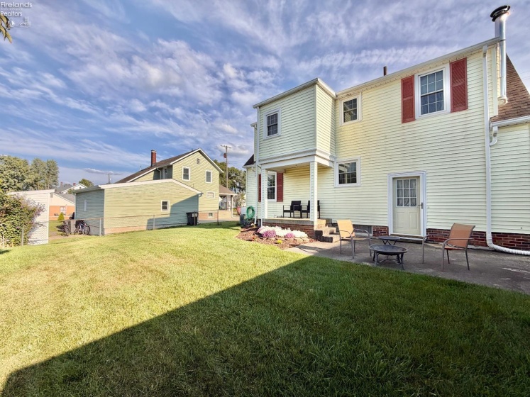 334 Union Street, Bellevue, 44811, 3 Bedrooms Bedrooms, ,2 BathroomsBathrooms,Residential,For Sale,Union,20263069