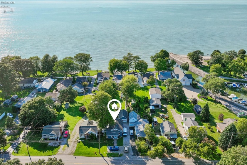 1134 Catawba Road, Port Clinton, 43452, 2 Bedrooms Bedrooms, ,1 BathroomBathrooms,Residential,For Sale,Catawba,20263054