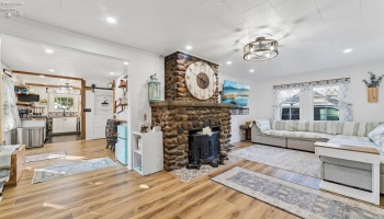 1134 Catawba Road, Port Clinton, 43452, 2 Bedrooms Bedrooms, ,1 BathroomBathrooms,Residential,For Sale,Catawba,20263054