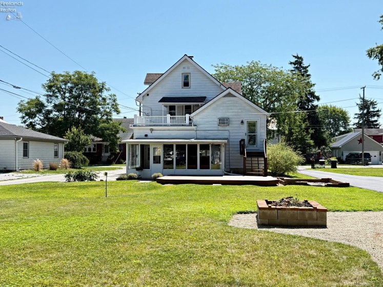 414 Hedges Street, Tiffin, 44883, 3 Bedrooms Bedrooms, ,2 BathroomsBathrooms,Residential,For Sale,Hedges,20263034