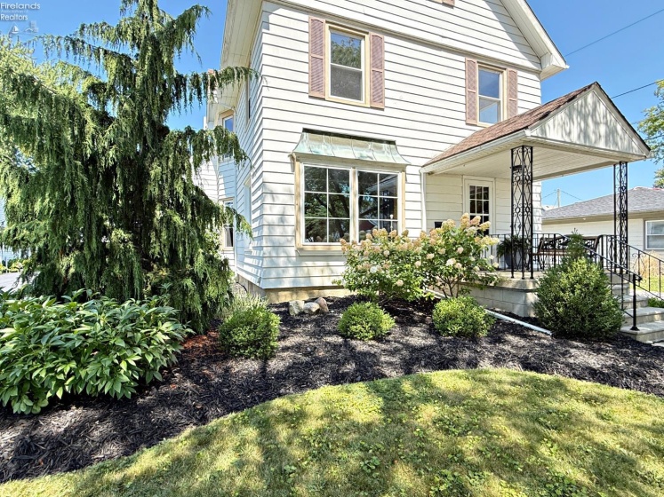 414 Hedges Street, Tiffin, 44883, 3 Bedrooms Bedrooms, ,2 BathroomsBathrooms,Residential,For Sale,Hedges,20263034