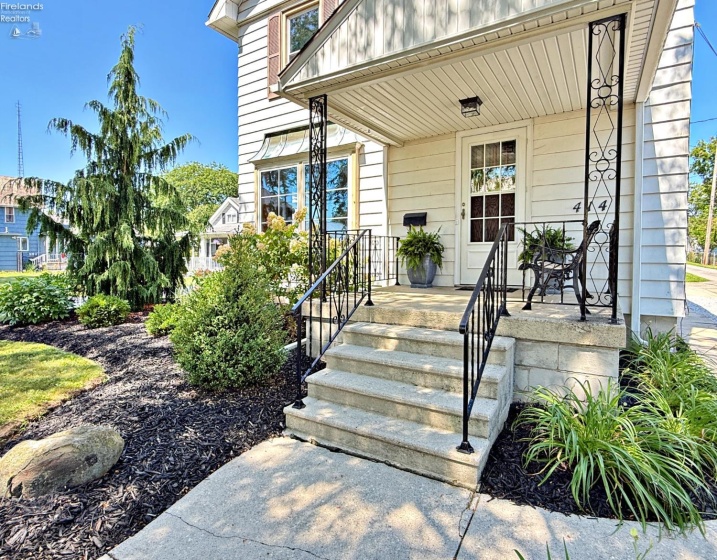 414 Hedges Street, Tiffin, 44883, 3 Bedrooms Bedrooms, ,2 BathroomsBathrooms,Residential,For Sale,Hedges,20263034