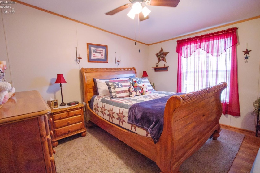 2614 Tiffin Ave, Sandusky, 44870, 3 Bedrooms Bedrooms, ,2 BathroomsBathrooms,Residential,For Sale,Tiffin Ave,20263074