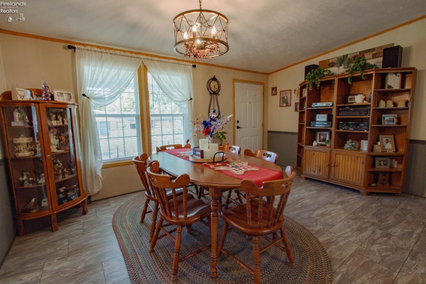 2614 Tiffin Ave, Sandusky, 44870, 3 Bedrooms Bedrooms, ,2 BathroomsBathrooms,Residential,For Sale,Tiffin Ave,20263074