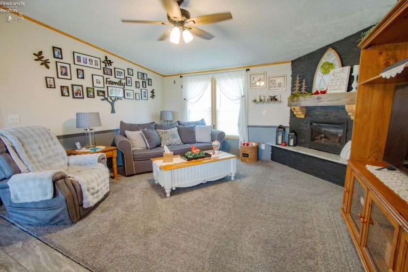 2614 Tiffin Ave, Sandusky, 44870, 3 Bedrooms Bedrooms, ,2 BathroomsBathrooms,Residential,For Sale,Tiffin Ave,20263074