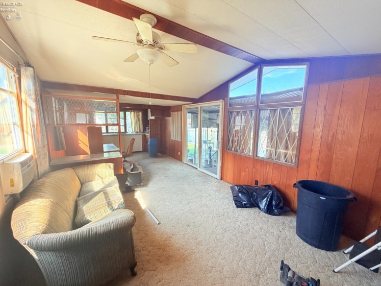 4799 Marina Avenue, Port Clinton, 43452, 2 Bedrooms Bedrooms, ,1 BathroomBathrooms,Residential,For Sale,Marina,20263081