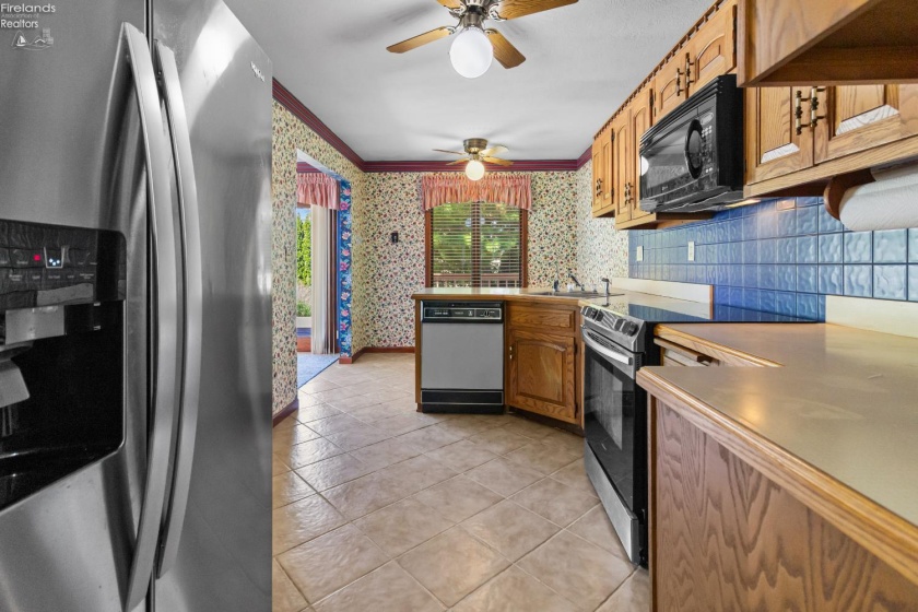 838 Bellaire Drive, Bellevue, 44811, 3 Bedrooms Bedrooms, ,2 BathroomsBathrooms,Residential,For Sale,Bellaire,20263075