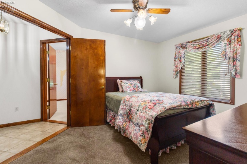 838 Bellaire Drive, Bellevue, 44811, 3 Bedrooms Bedrooms, ,2 BathroomsBathrooms,Residential,For Sale,Bellaire,20263075