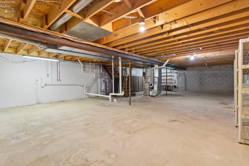 838 Bellaire Drive, Bellevue, 44811, 3 Bedrooms Bedrooms, ,2 BathroomsBathrooms,Residential,For Sale,Bellaire,20263075