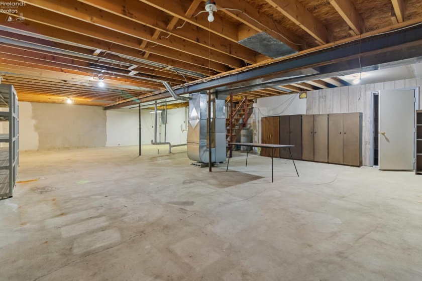 838 Bellaire Drive, Bellevue, 44811, 3 Bedrooms Bedrooms, ,2 BathroomsBathrooms,Residential,For Sale,Bellaire,20263075