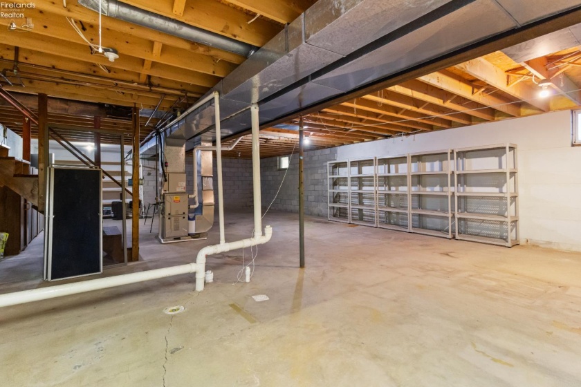 838 Bellaire Drive, Bellevue, 44811, 3 Bedrooms Bedrooms, ,2 BathroomsBathrooms,Residential,For Sale,Bellaire,20263075