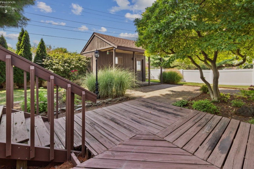 838 Bellaire Drive, Bellevue, 44811, 3 Bedrooms Bedrooms, ,2 BathroomsBathrooms,Residential,For Sale,Bellaire,20263075