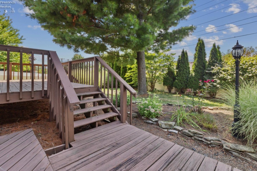 838 Bellaire Drive, Bellevue, 44811, 3 Bedrooms Bedrooms, ,2 BathroomsBathrooms,Residential,For Sale,Bellaire,20263075