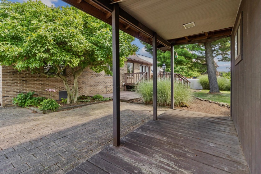 838 Bellaire Drive, Bellevue, 44811, 3 Bedrooms Bedrooms, ,2 BathroomsBathrooms,Residential,For Sale,Bellaire,20263075