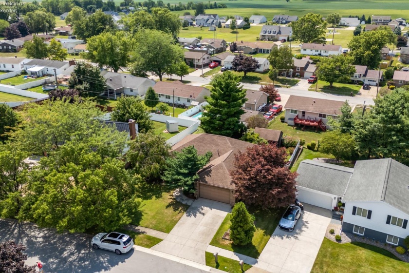 838 Bellaire Drive, Bellevue, 44811, 3 Bedrooms Bedrooms, ,2 BathroomsBathrooms,Residential,For Sale,Bellaire,20263075
