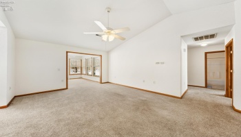 590 Vineyard Circle, Port Clinton, 43452, 2 Bedrooms Bedrooms, ,2 BathroomsBathrooms,Residential,For Sale,Vineyard,20263089