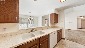 590 Vineyard Circle, Port Clinton, 43452, 2 Bedrooms Bedrooms, ,2 BathroomsBathrooms,Residential,For Sale,Vineyard,20263089