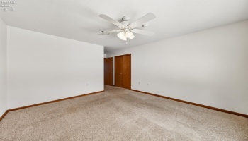 590 Vineyard Circle, Port Clinton, 43452, 2 Bedrooms Bedrooms, ,2 BathroomsBathrooms,Residential,For Sale,Vineyard,20263089