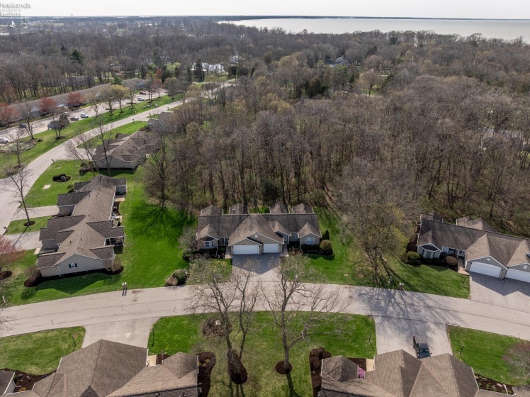 590 Vineyard Circle, Port Clinton, 43452, 2 Bedrooms Bedrooms, ,2 BathroomsBathrooms,Residential,For Sale,Vineyard,20263089
