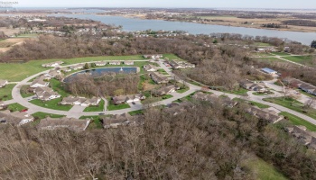 590 Vineyard Circle, Port Clinton, 43452, 2 Bedrooms Bedrooms, ,2 BathroomsBathrooms,Residential,For Sale,Vineyard,20263089