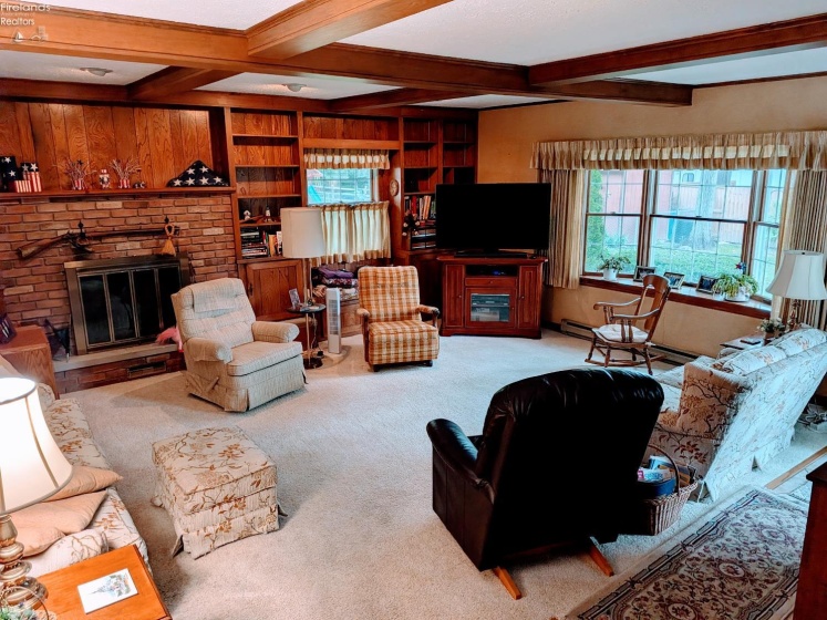 1371 Sanford Street, Vermilion, 44089, 4 Bedrooms Bedrooms, ,3 BathroomsBathrooms,Residential,For Sale,Sanford,20263077