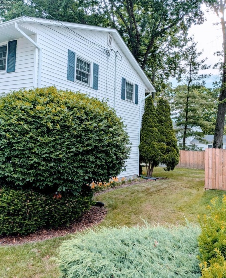 1371 Sanford Street, Vermilion, 44089, 4 Bedrooms Bedrooms, ,3 BathroomsBathrooms,Residential,For Sale,Sanford,20263077
