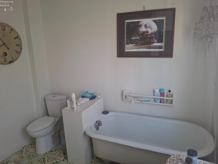 47 State Street, Norwalk, 44857, 5 Bedrooms Bedrooms, ,2 BathroomsBathrooms,Residential,For Sale,State,20263079