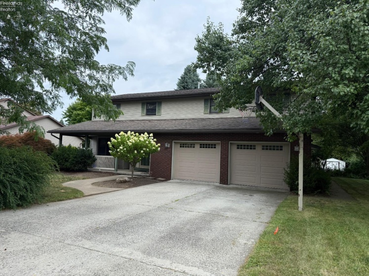 12 Patrician Drive, Norwalk, 44857, 5 Bedrooms Bedrooms, ,3 BathroomsBathrooms,Residential,For Sale,Patrician,20262887