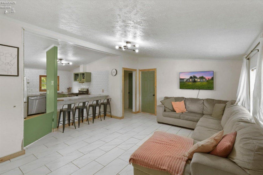 14230 Court, Rocky Ridge, 43458, 2 Bedrooms Bedrooms, ,2 BathroomsBathrooms,Residential,For Sale,Court,20263005