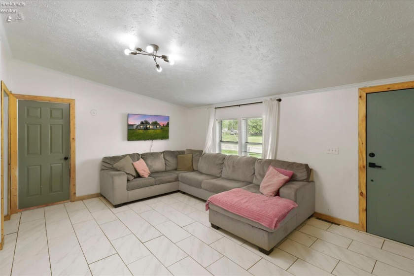 14230 Court, Rocky Ridge, 43458, 2 Bedrooms Bedrooms, ,2 BathroomsBathrooms,Residential,For Sale,Court,20263005