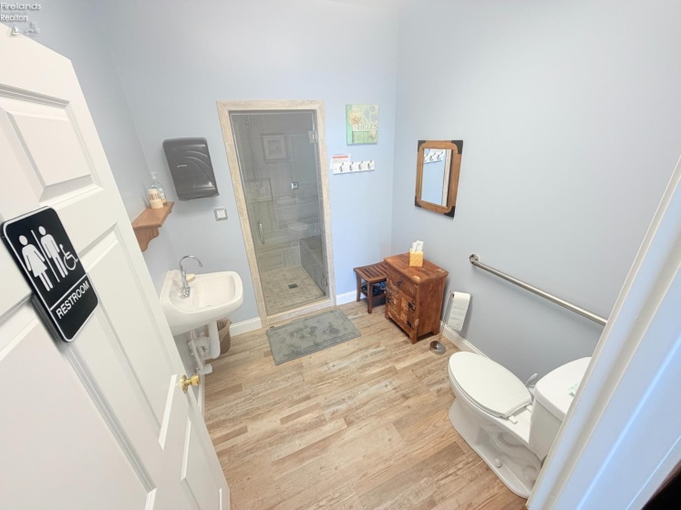 260 Bridge Road, Marblehead, 43440, ,1 BathroomBathrooms,Residential,For Sale,Bridge,20263094