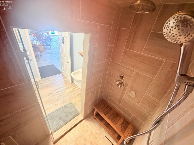 260 Bridge Road, Marblehead, 43440, ,1 BathroomBathrooms,Residential,For Sale,Bridge,20263094